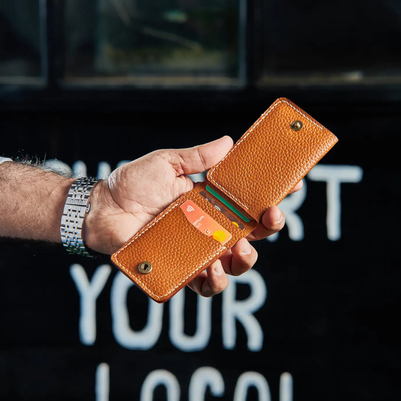 Trifold Leather Card Holder Embossed Havan.