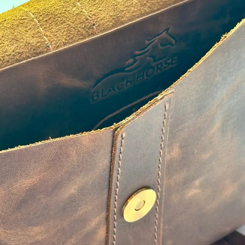 Leather Cross Bag Pullup Brown for Women.