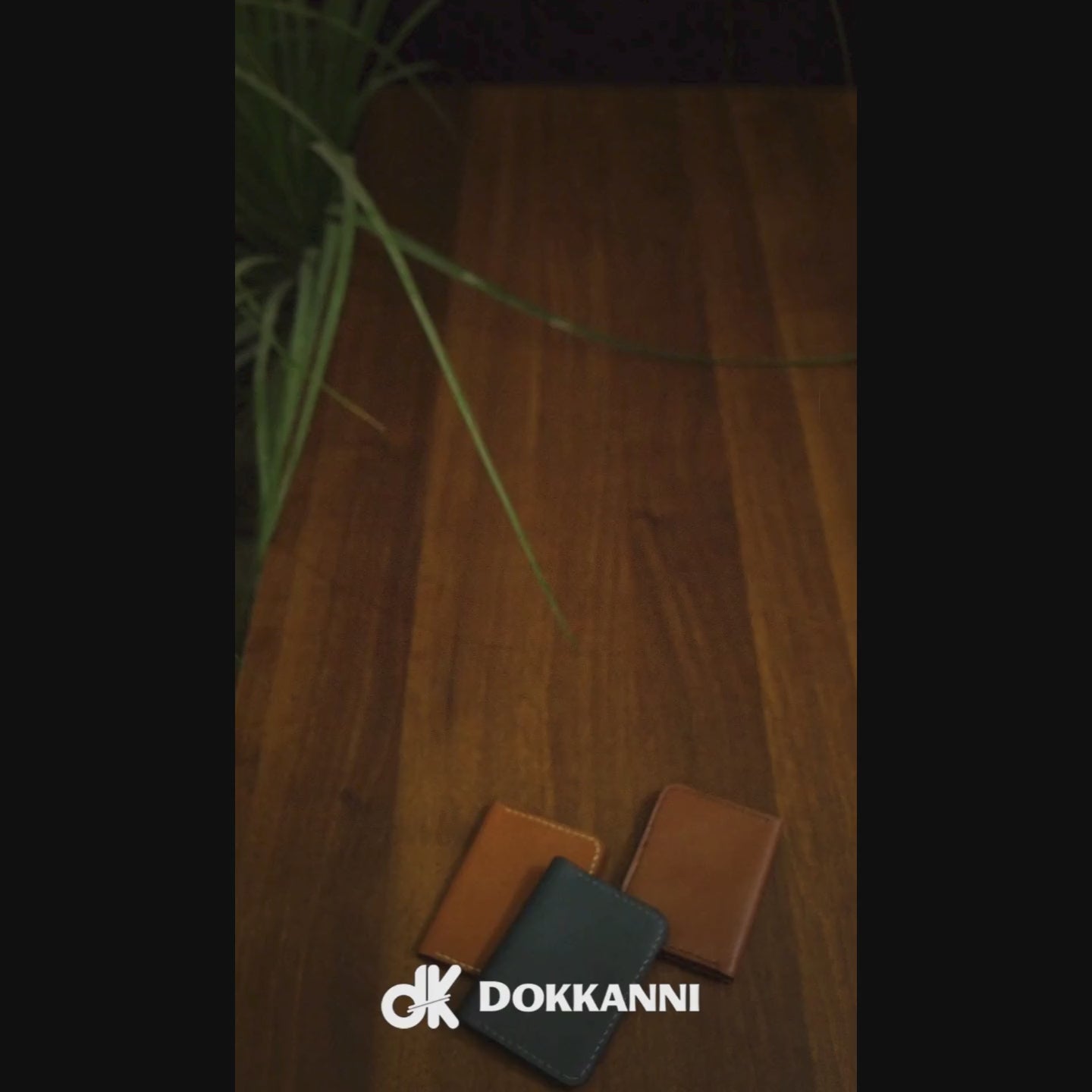 Bifold Leather Card Holder Slim Smooth Brown