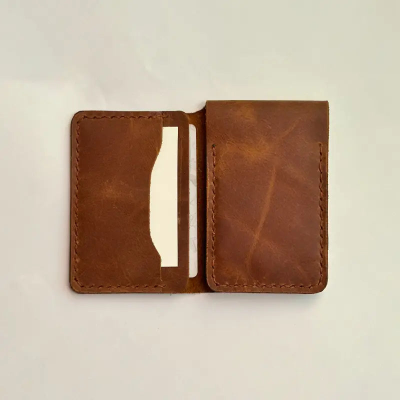 Trifold Leather Card Holder Reddish Brown.